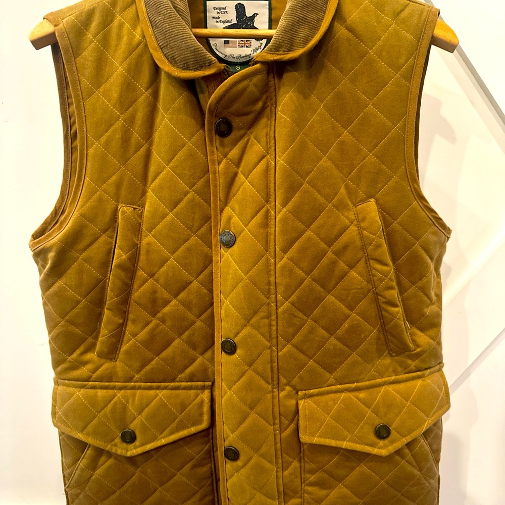 Over Under Whitby Waxed Cotton Field Vest size small